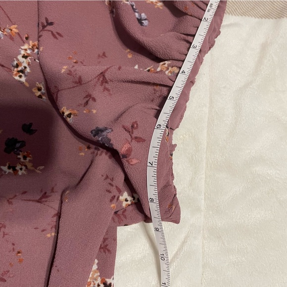Reitmans Mauve Floral Blouse - Picture 7 of 7